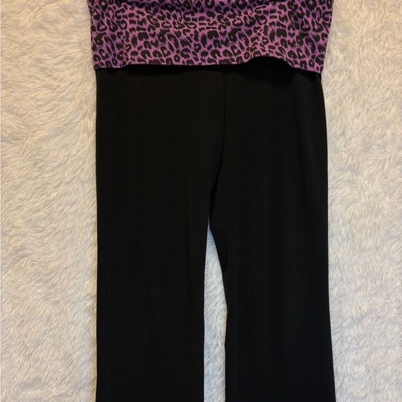 PINK By Victoria’s Secret | Black Yoga Pants with Pink Leopard Print Waistband 💜 - Picture 4 of 16